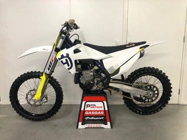 Alternative view of Husqvarna FC 450 2019