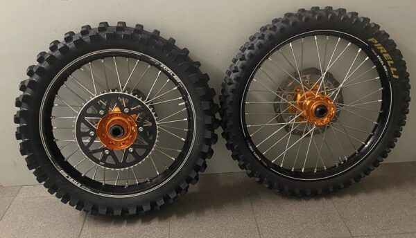 Alternative view of Haan wielen Ktm/husqvarna/gasgas 125-450 '13 - '24