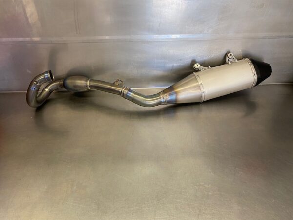 Alternative view of HGS titanium uitlaat Ktm/gasgas/husqvarna 250F 2019 t/m 2022 gebruikt
