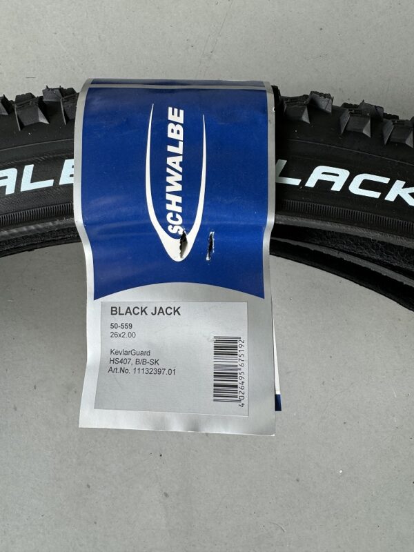 Alternative view of Schwalbe black jack 26x2.00 kevlar guard (50-559) MTB buitenband